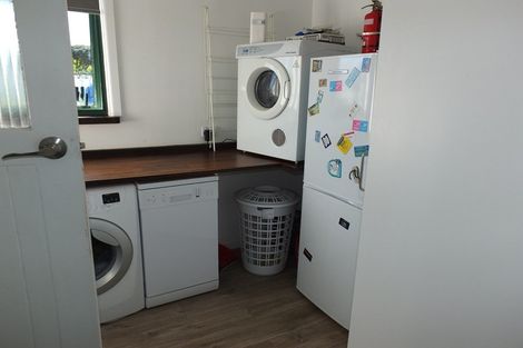 Photo of property in 13 Linklater Avenue, Foxton Beach, Foxton, 4815