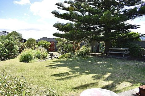 Photo of property in 16 Koromiko Street, Otaki Beach, Otaki, 5512