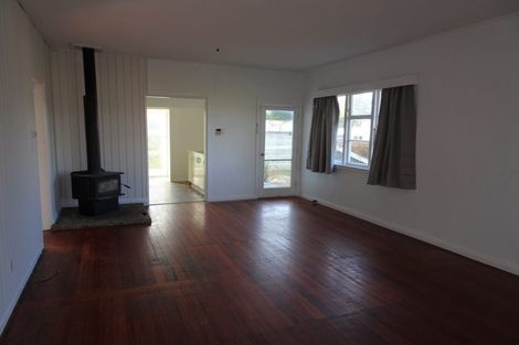 Photo of property in 28 Bidois Road, Fairy Springs, Rotorua, 3015