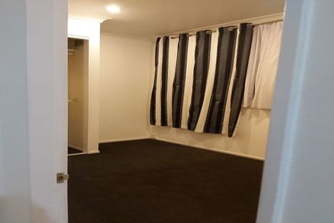 Photo of property in Terrace Garden Apartments, 10e/120 The Terrace, Wellington Central, Wellington, 6011