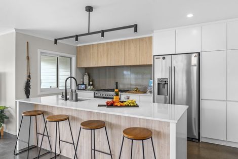 Photo of property in 31 Aratapu Street, Waitara, 4320