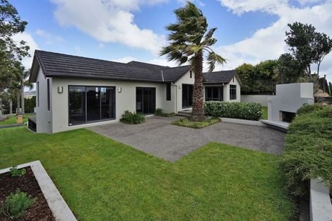 Photo of property in 14 Southworth Place, Grandview Heights, Hamilton, 3200