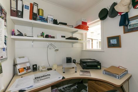 Photo of property in 12 Margaret Avenue, Havelock North, 4130