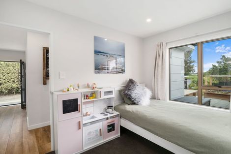 Photo of property in 36 Scott Road, Stanmore Bay, Whangaparaoa, 0932