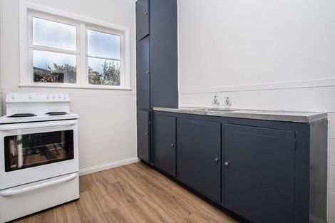 Photo of property in 76 Williams Street, Cambridge, 3434