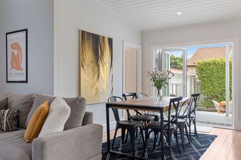 Photo of property in 68 Avenue Road, Otahuhu, Auckland, 1062