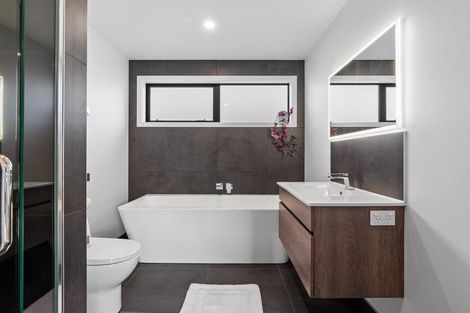 Photo of property in 9 Clover Lane, Lake Hayes, Queenstown, 9304