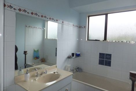 Photo of property in 6 Sunbeam Place, Halswell, Christchurch, 8025