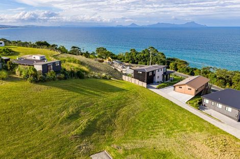 Photo of property in 3 Solar Way, Langs Beach, 0582