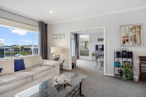 Photo of property in 5 Wigan Place, Hokowhitu, Palmerston North, 4410