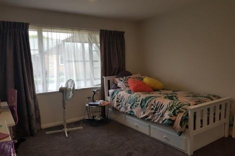 Photo of property in 432a Harewood Road, Harewood, Christchurch, 8051