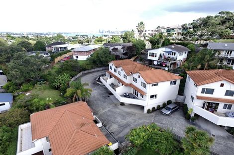 Photo of property in 3/48a Exmouth Road, Northcote, Auckland, 0627