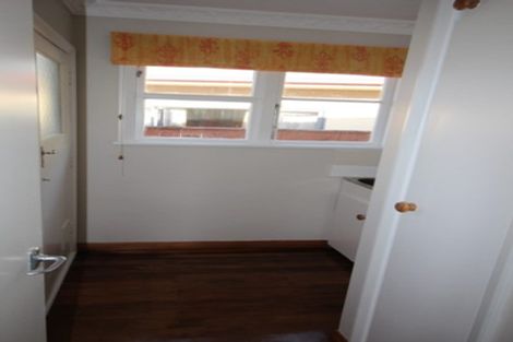 Photo of property in 3 Kent Crescent, Awapuni, Palmerston North, 4412