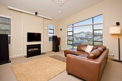Photo of property in 37 Oakway Drive, Schnapper Rock, Auckland, 0632