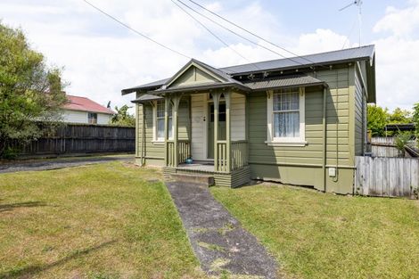 Photo of property in 31 Rifle Range Road, Dinsdale, Hamilton, 3204