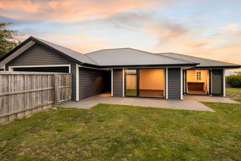 Photo of property in 3 Helmore Street, Rangiora, 7400