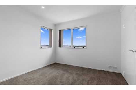 Photo of property in 31 Whenuapai Drive, Whenuapai, Auckland, 0618