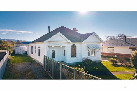 Photo of property in 12 Harris Street, Waimate, 7924