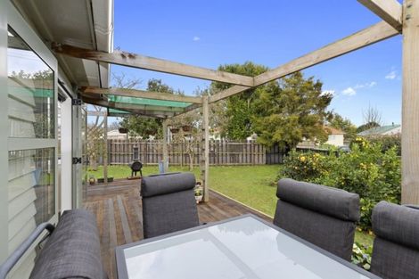Photo of property in 2 Chapman Crescent, Morrinsville, 3300