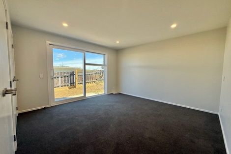 Photo of property in 23 Mana View Road, Paremata, Porirua, 5026