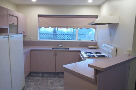 Photo of property in 5 Hunt Lane, Avondale, Christchurch, 8061