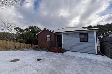 Photo of property in 15 Holly Grove, Maungaraki, Lower Hutt, 5010
