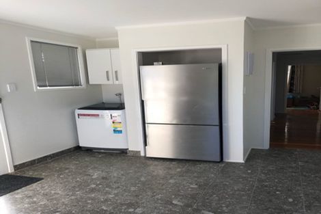 Photo of property in 10 Yeoman Place, Howick, Auckland, 2014