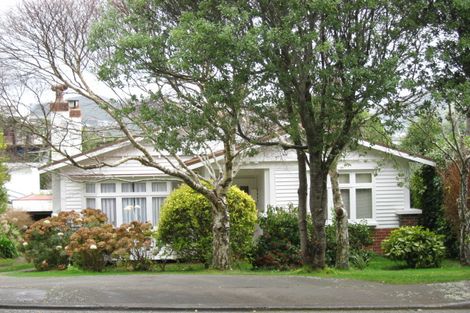 Photo of property in 8 Henderson Street, Karori, Wellington, 6012