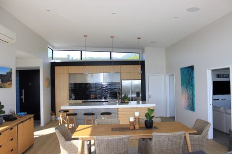 Photo of property in 6 Ekuarangi Place, Kaitake, New Plymouth, 4374