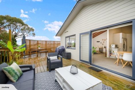 Photo of property in 25 Broadfield Street, Massey, Auckland, 0614