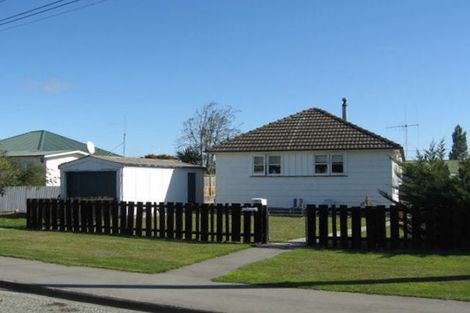 Photo of property in 15 Neal Street, Temuka, 7920