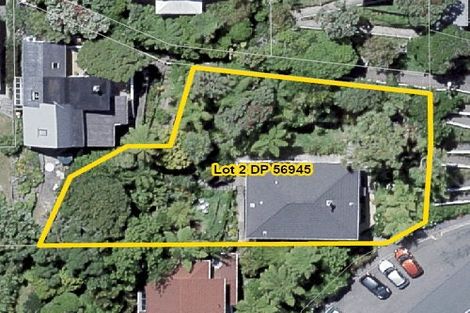 Photo of property in 51 Northland Road, Northland, Wellington, 6012