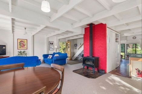 Photo of property in 3 Ridge Road, Lake Okareka, Rotorua, 3076