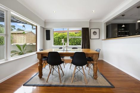 Photo of property in 6 Red Bluff Rise, Campbells Bay, Auckland, 0630