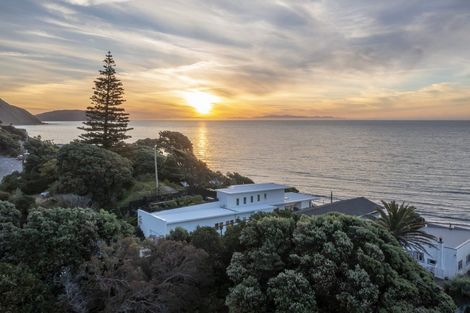 Photo of property in 58 Ames Street, Paekakariki, 5034