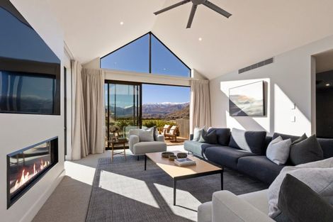Photo of property in Kawarau Heights, 71 Kawarau Heights Boulevard, Lake Hayes, Queenstown, 9304