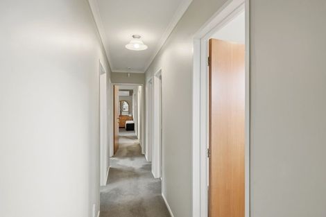 Photo of property in 53 Sayers Crescent, Ilam, Christchurch, 8041