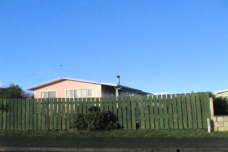 Photo of property in 31 Cartier Crescent, Flaxmere, Hastings, 4120