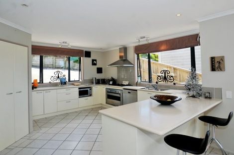 Photo of property in 5 Clifton Road, Browns Bay, Auckland, 0630