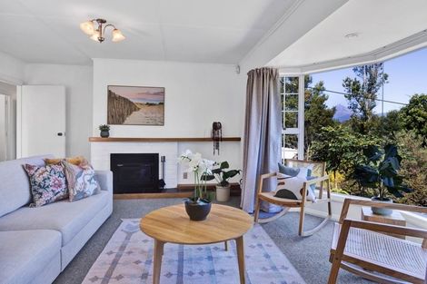 Photo of property in 82 Huatoki Street, Vogeltown, New Plymouth, 4310