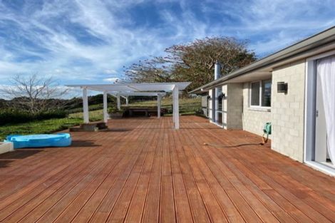 Photo of property in 221 Taylor Road, Waimauku, 0882