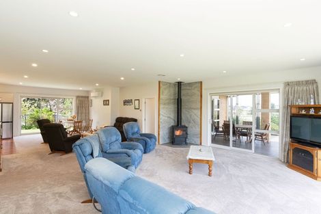 Photo of property in 28 Barry Curtis Place, Levin, 5510