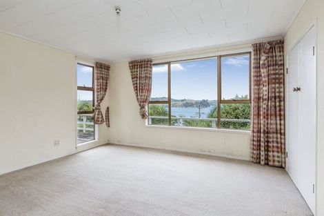 Photo of property in 10 Martin Road, Matakana, Warkworth, 0985