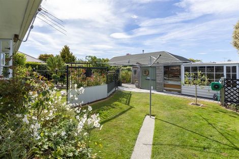 Photo of property in 20 Regent Avenue, Rangiora, 7400