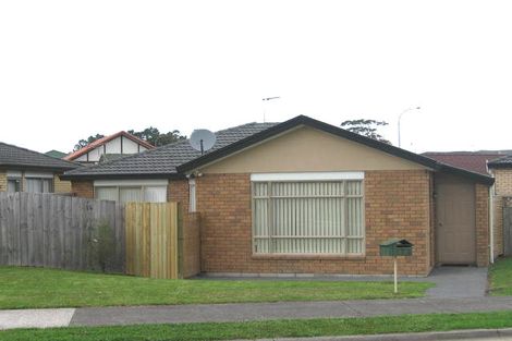 Photo of property in 1/4 Charlenne Close, Ranui, Auckland, 0612