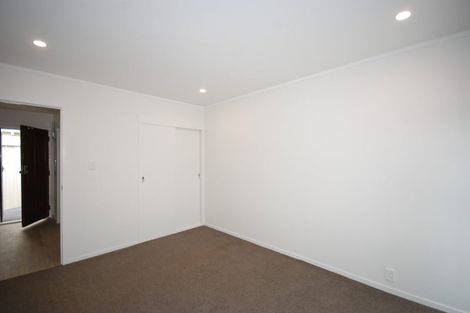 Photo of property in 2 Pohutukawa Place, Ellerslie, Auckland, 1051