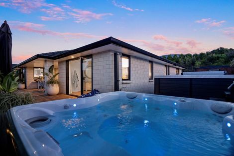 Photo of property in 6 Raby Lane, Pyes Pa, Tauranga, 3112