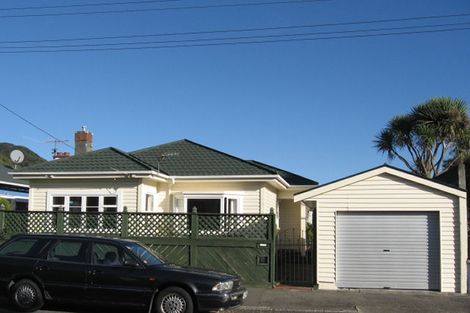 Photo of property in 9 Rata Street, Eastbourne, Lower Hutt, 5013