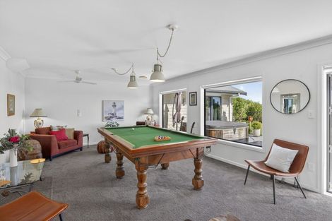 Photo of property in 25 Hanawera Ridge Road, Manakau, Otaki, 5583