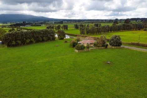 Photo of property in 2174 Eltham Road, Awatuna, Hawera, 4679